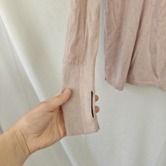 Lululemon Bring It Backbend Sweater Women 10 Pullover Pink Cashmere Open Back - Picture 7 of 15